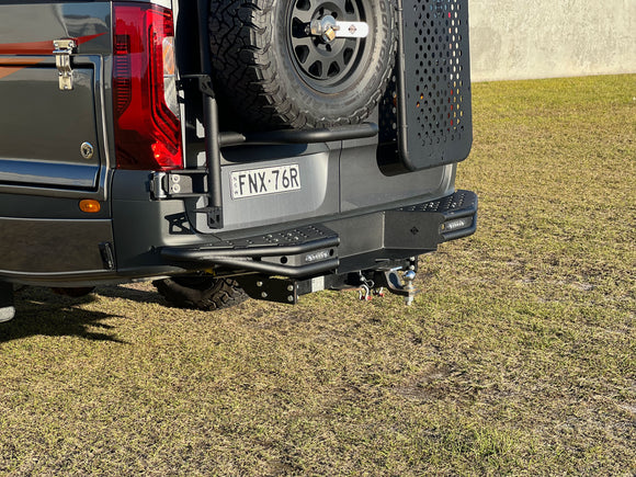 KK Alloy Rear Bumper- External Step - Rear protection system