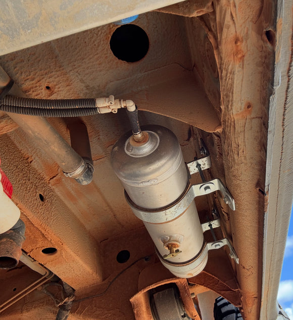 Built in ARB Compressor & Air Kit