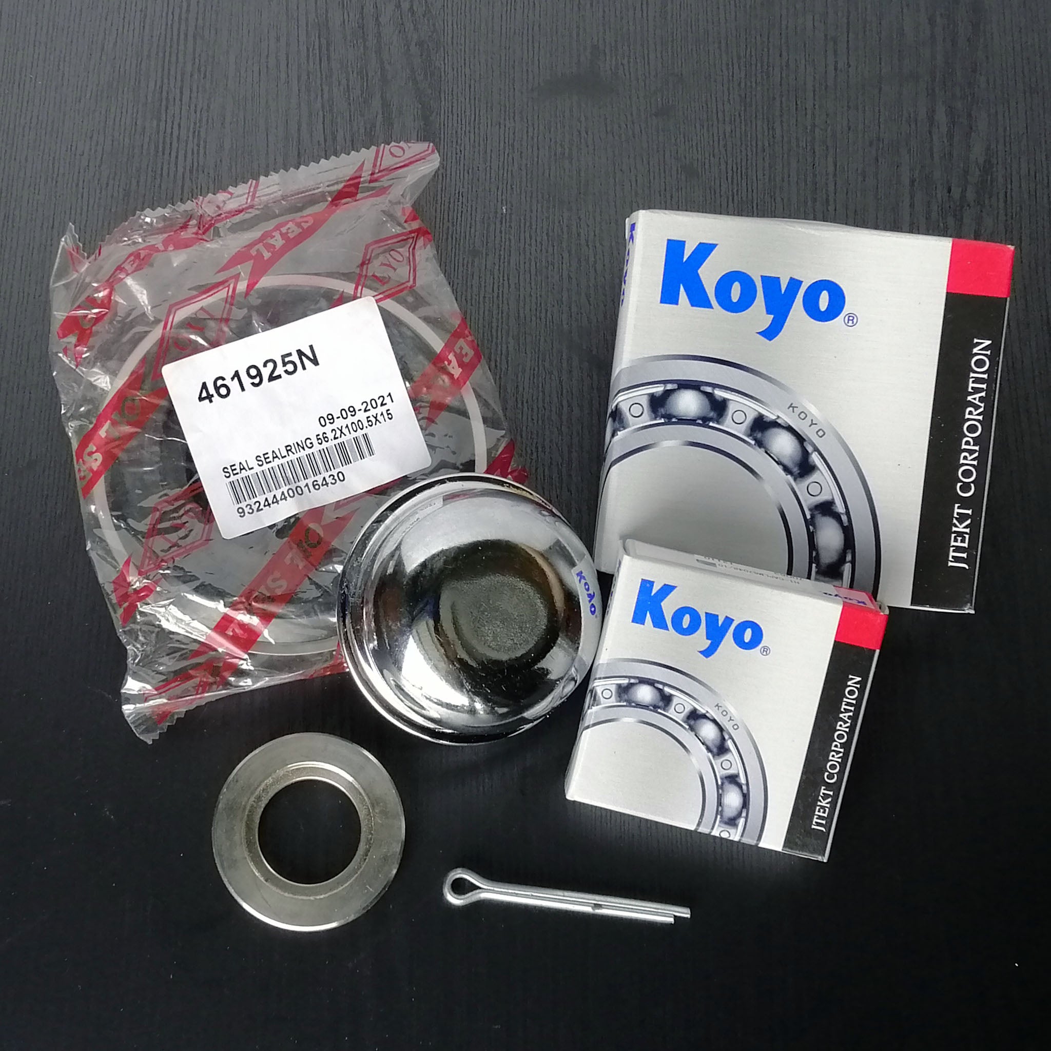 Wheel Bearing Kit - 60mm Stub Axle - Inner,Outer bearing plus Seal and Hub Nut and Split Pin